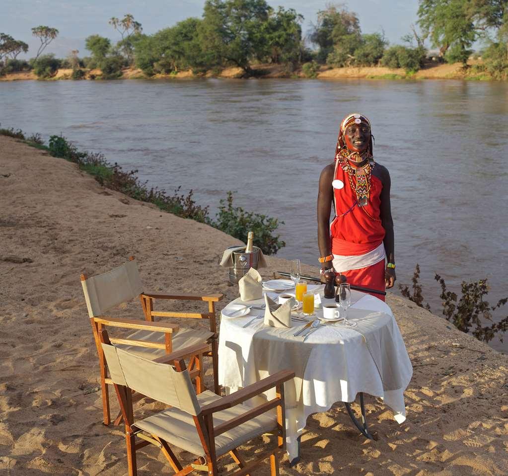Hotel Ashnil Samburu Camp Restaurante foto